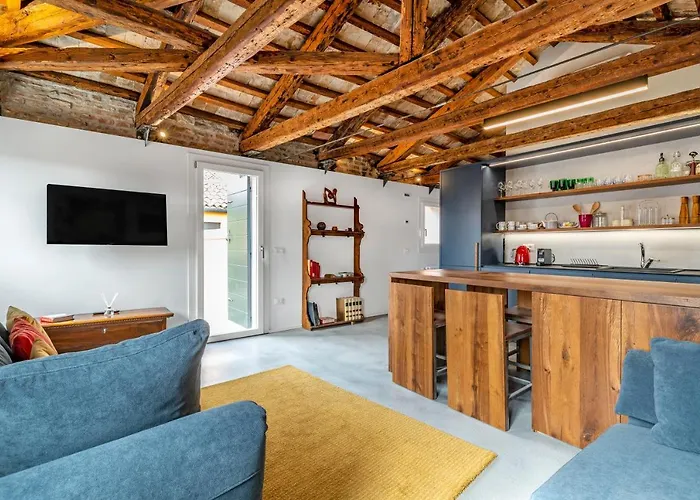 Lilia's Loft Apartament *