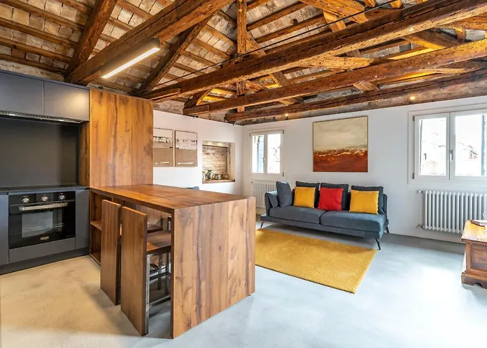 Lilia's Loft Apartament *