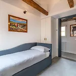 Lilia's Loft *