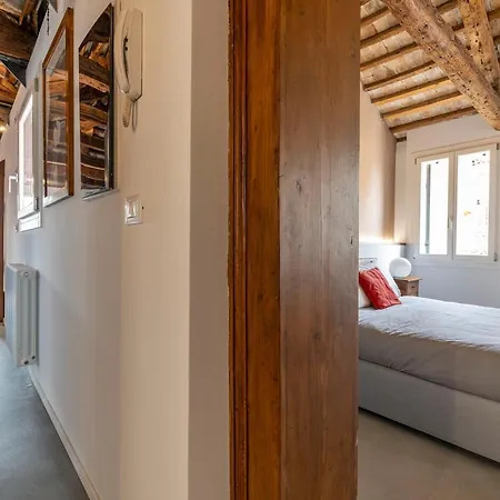 Lilia's Loft *