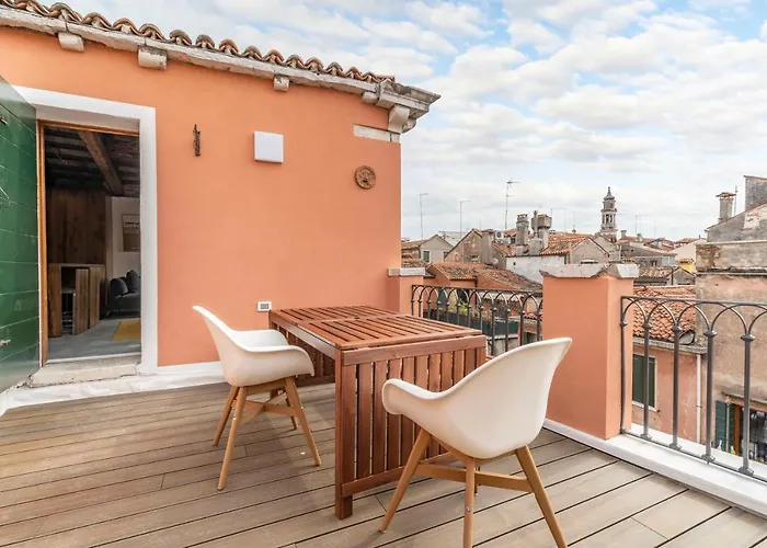 Lilia's Loft Apartamento