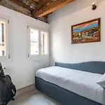 Διαμέρισμα Lilia's Loft *