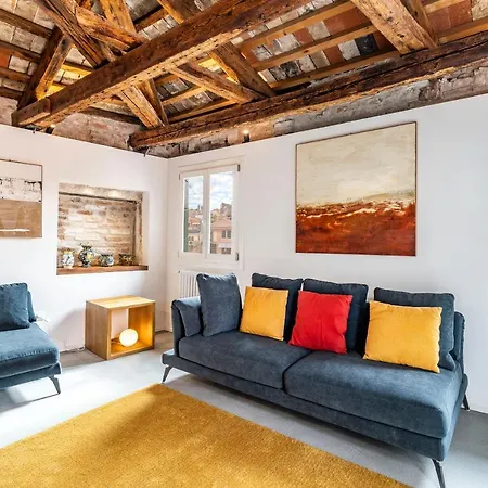 Lilia's Loft Apartmán *